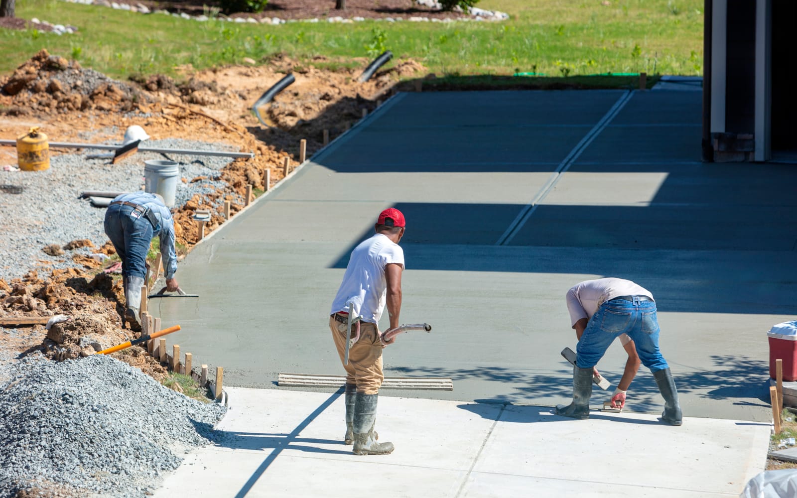 Driveway Repairs by Smart Call Contractors