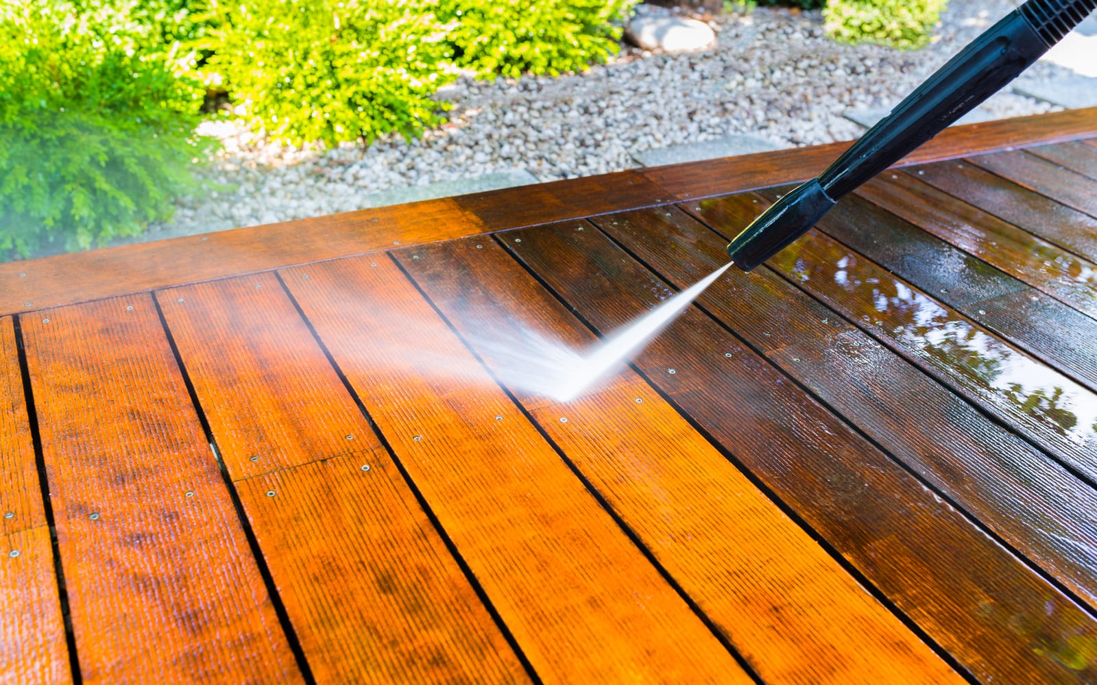 Wooden Decking by Smart Call Contractors